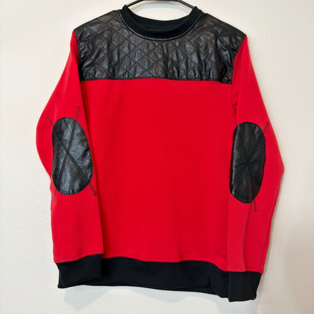 Southpole Sweatshirt Boys XL Red‎ Black Quilted Faux Leather Accents Excellent - Picture 9 of 10
